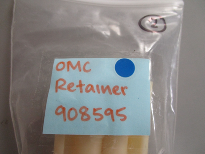 *NEW OEM* 0770 OMC Johnson Evinrude Retainer 908595 0908595