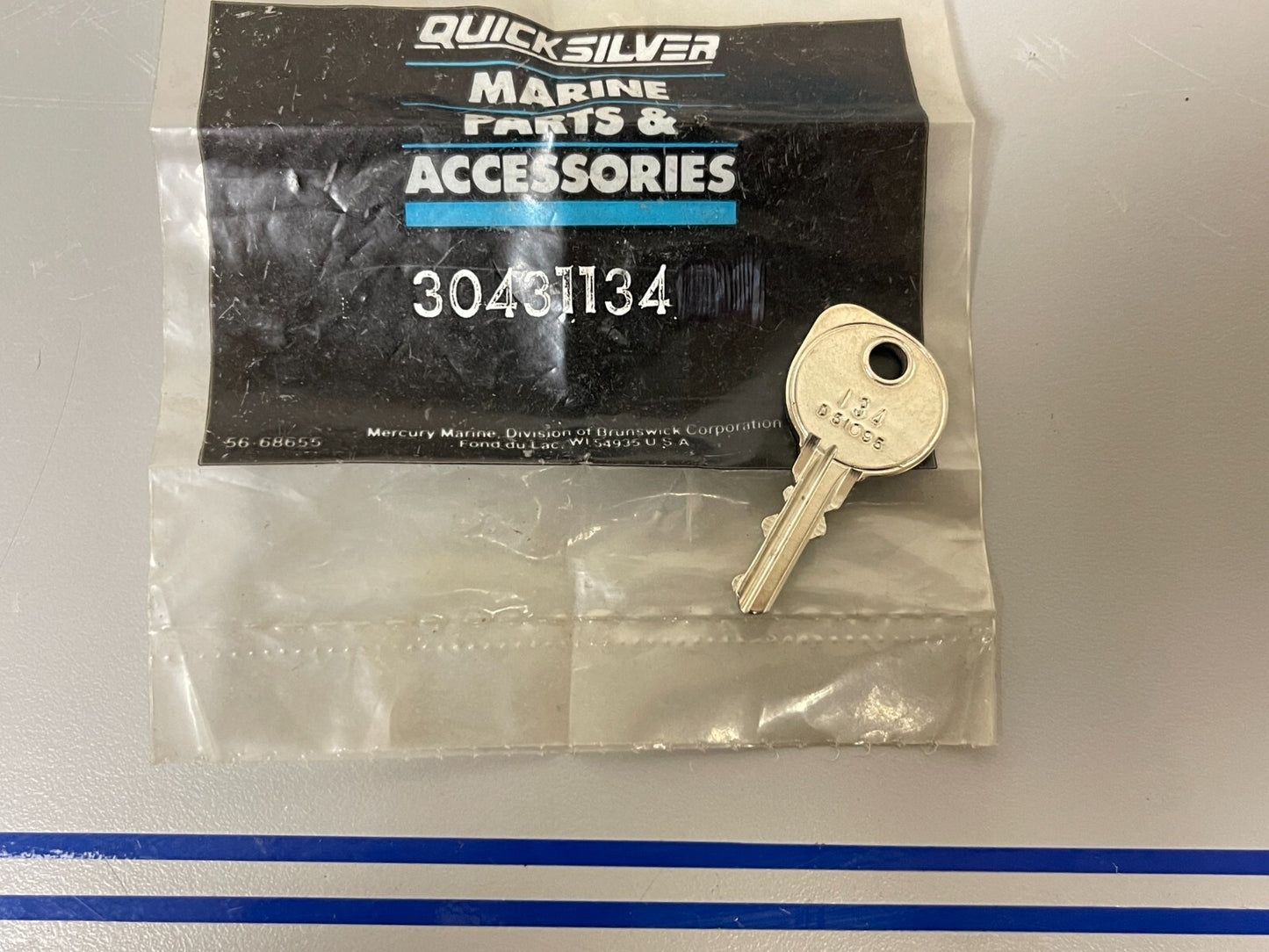 *NEW OEM* 0810 Mercury Quicksilver Key 30431134