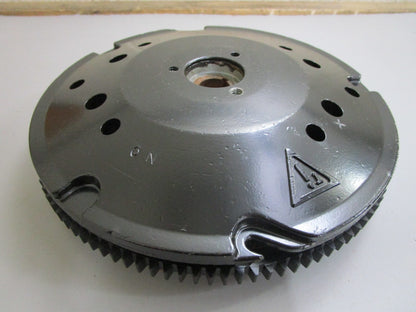 *NEW OEM* 0820 OMC Johnson Evinrude Flywheel 583915 0583915