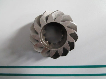 NEW OEM 43-FA522266 Mercury Force 13T Pinion 0820