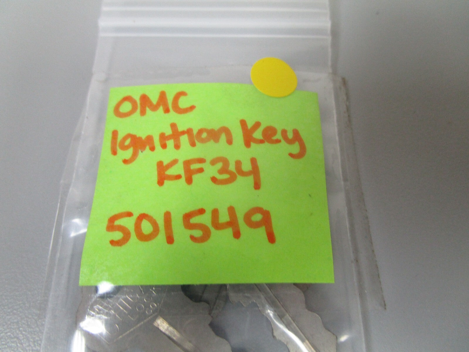 *NEW OEM* 0810 OMC Johnson Evinrude Ignition Key KF34 501549 0501549