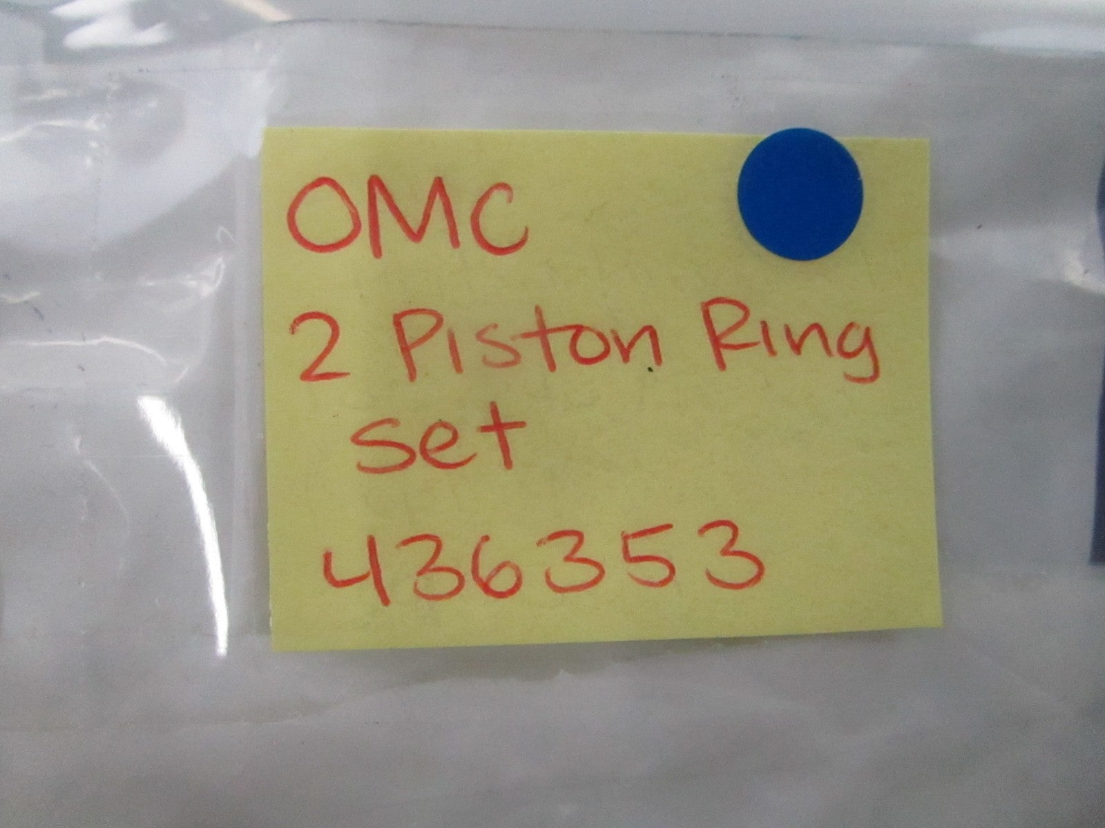 *NEW OEM* 0810 OMC Johnson Evinrude 2 Piston Ring Set 436353 0436353