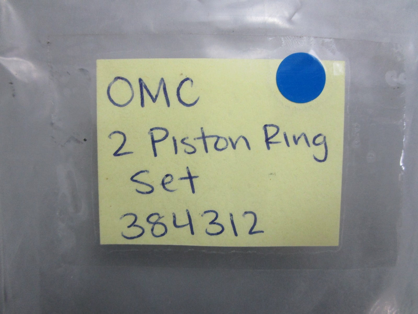 *NEW OEM* 0820 OMC Johnson Evinrude 2 Piston Ring Set 384312 0384312