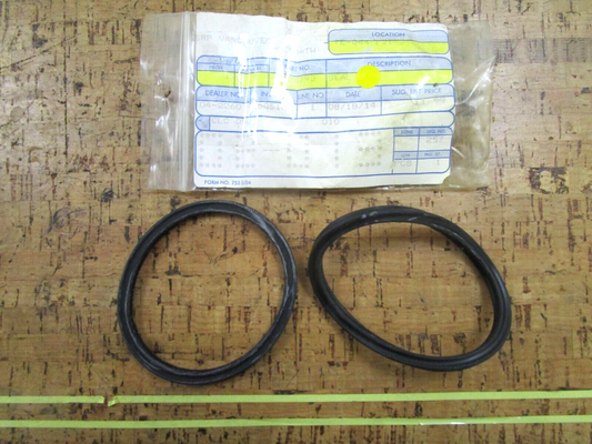*NEW OEM* (LOT OF 2) 0750 OMC Johnson Evinrude SEAL 126793 0126793