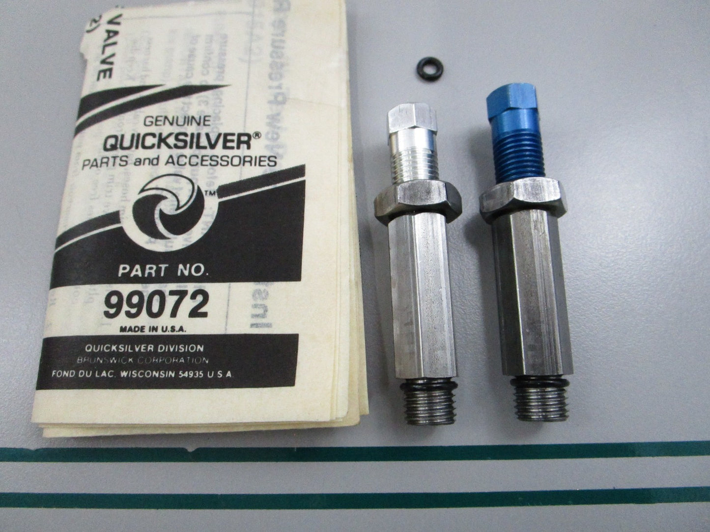 NEW OEM 99072 Mercury Quicksilver Valve Kit 0810