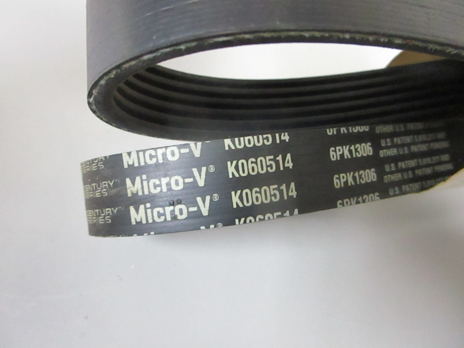 NEW K060514 Gates Micro-V 13/16" x 52" Serpentine Belt 0720