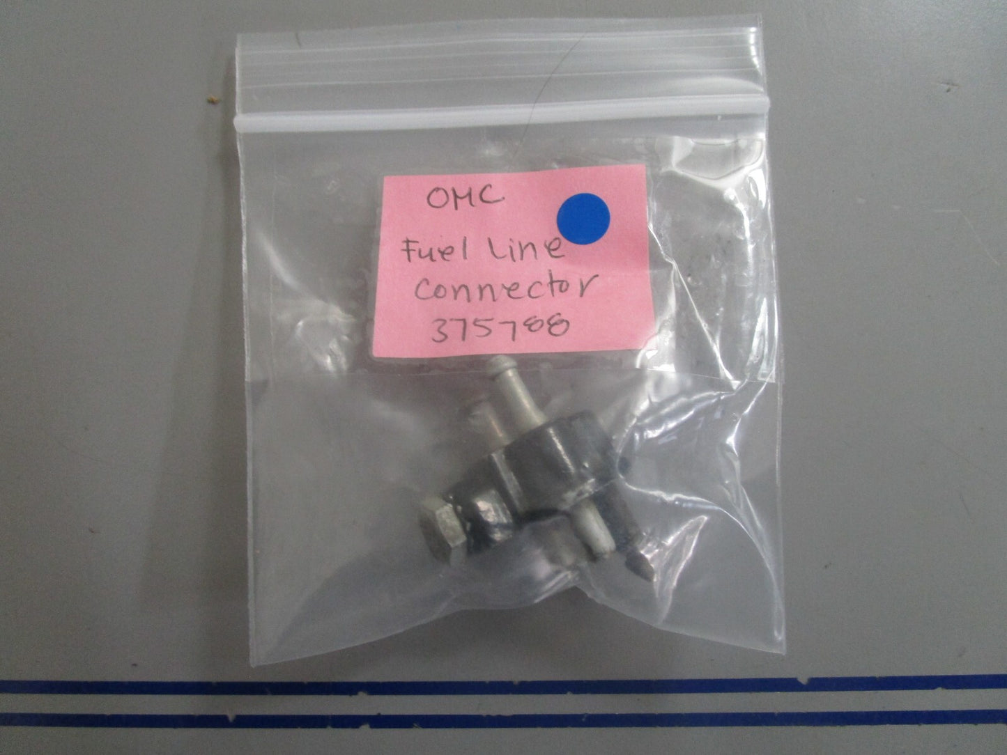 *NEW OEM* 0810 OMC Johnson Evinrude Fuel Line Connector 375788 0378755