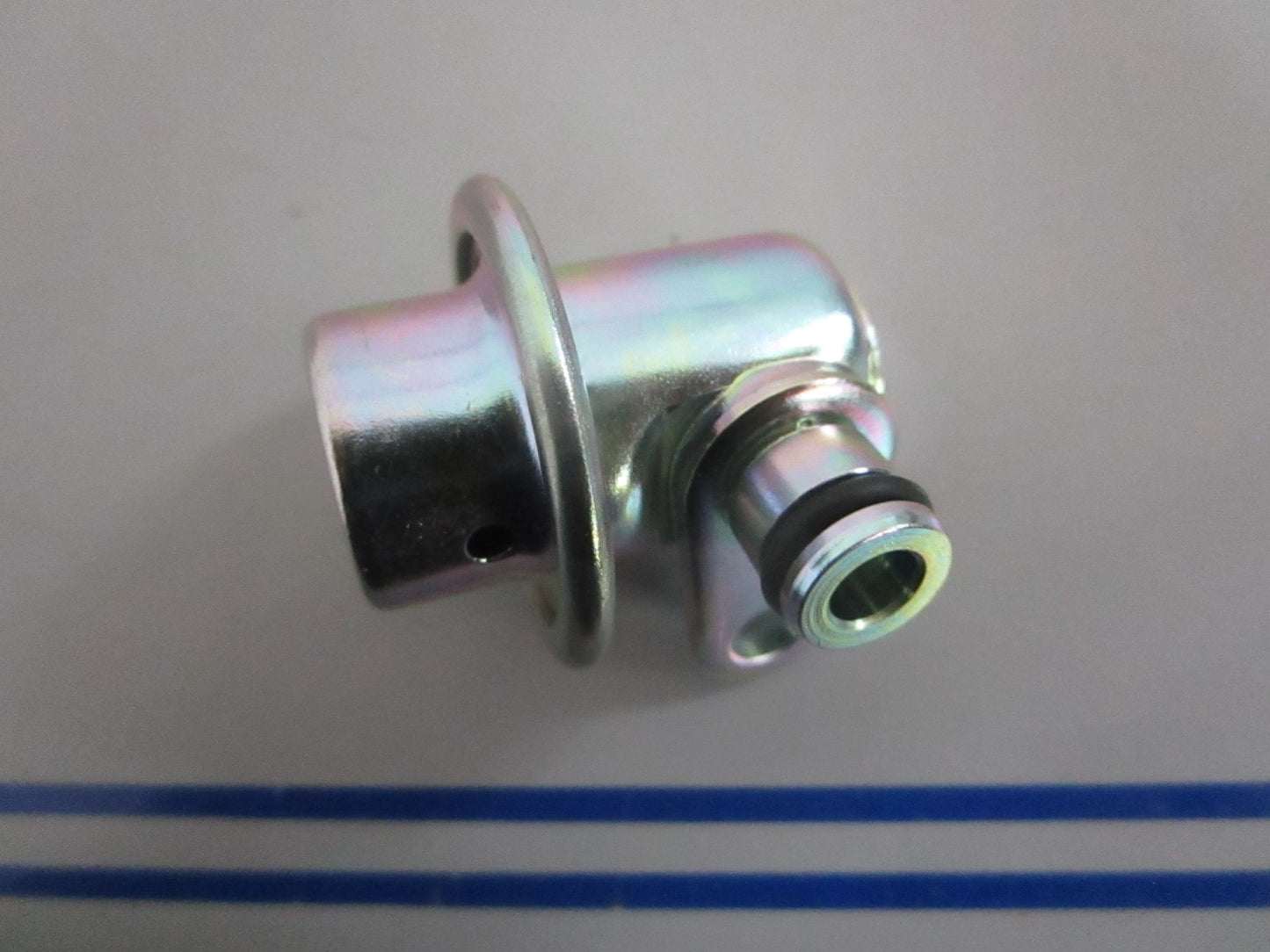 *NEW OEM* 0820 Suzuki Fuel Regulator 15760-93J01