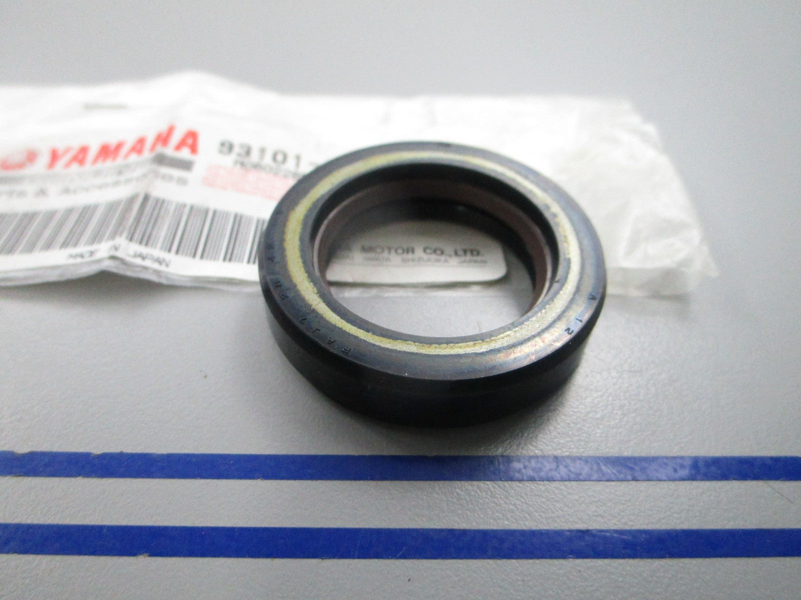 NEW OEM 93101-28M66-00 Yamaha Oil Seal 0810