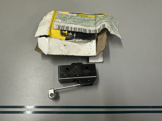 OEM John Deere AE48968 Micro Alarm Switch 0700