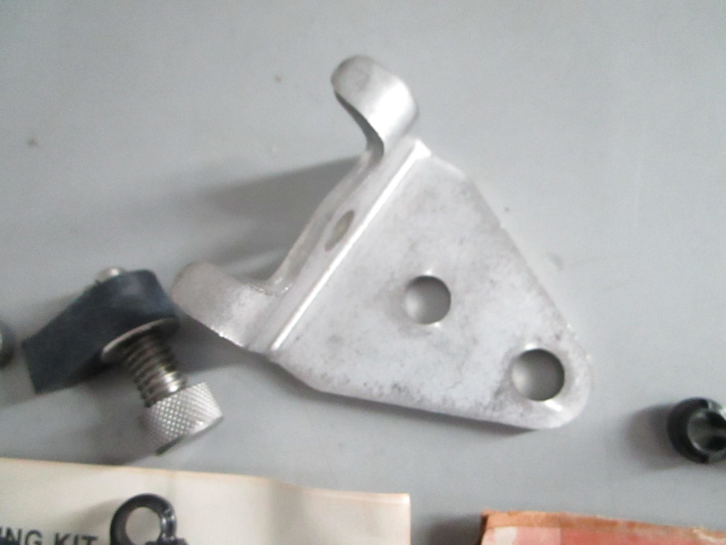 NEW OEM 93051M Mercury Quicksilver Attaching Kit 0820