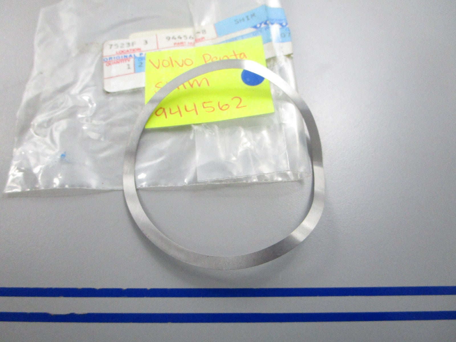NEW OEM 944562 Volvo Penta Shim 0810