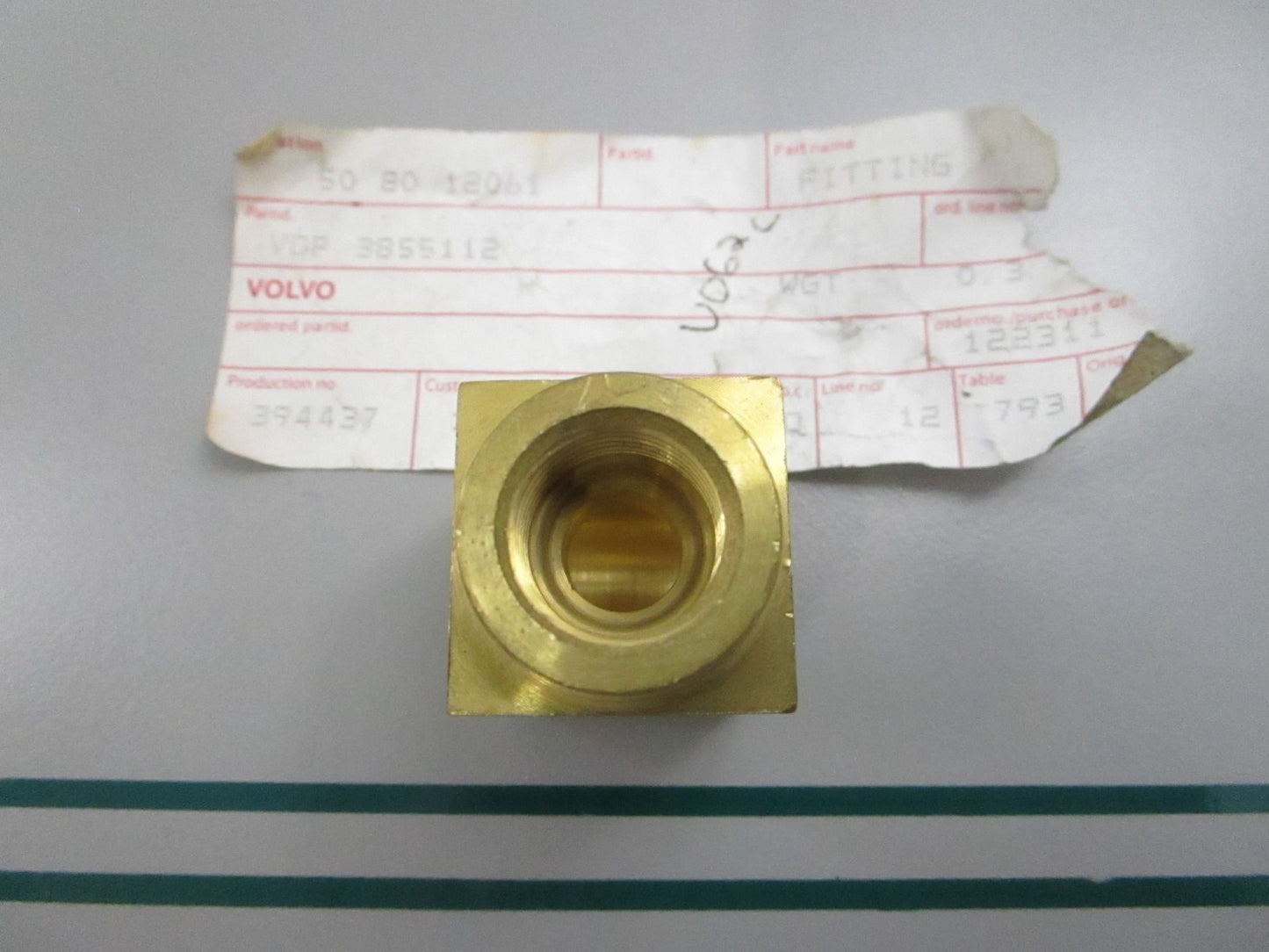 NEW OEM 3855112 Volvo Penta Fitting 0810