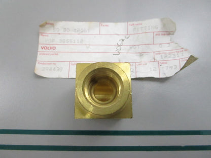 NEW OEM 3855112 Volvo Penta Fitting 0810