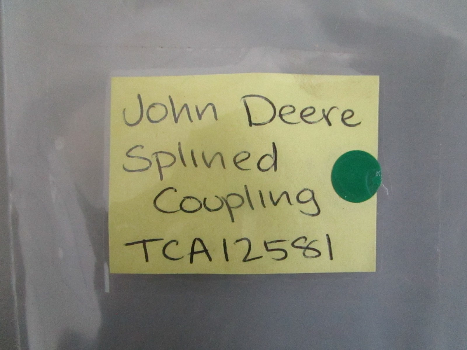 NEW OEM TCA12581 John Deere Splined Coupling 0820