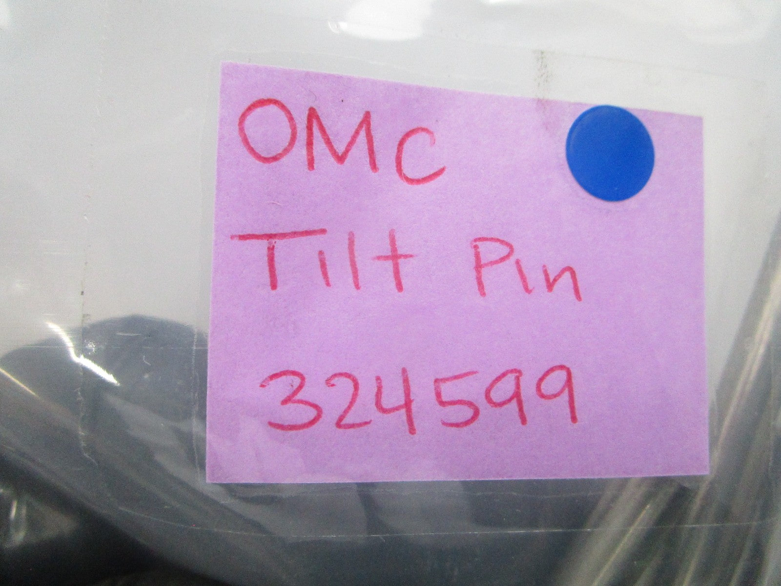 NEW OEM OMC Johnson Evinrude 324599 0324599 Tilt Pin 0810