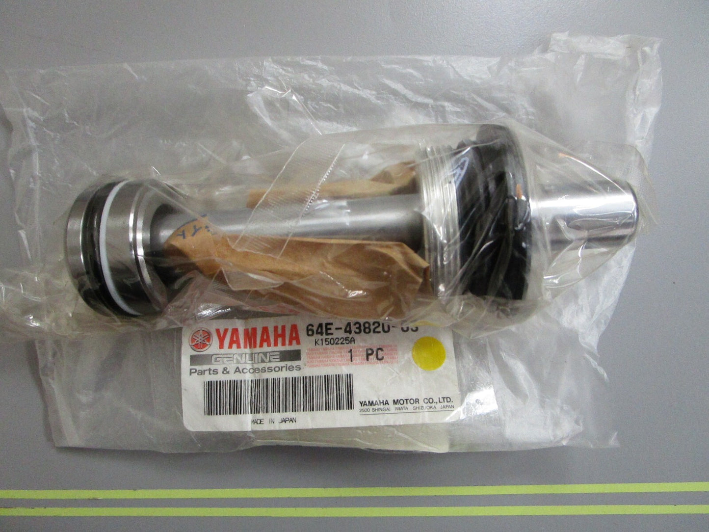 *NEW OEM* 0820 Yamaha Trim Piston Sub Assy 64E-43820-03-00