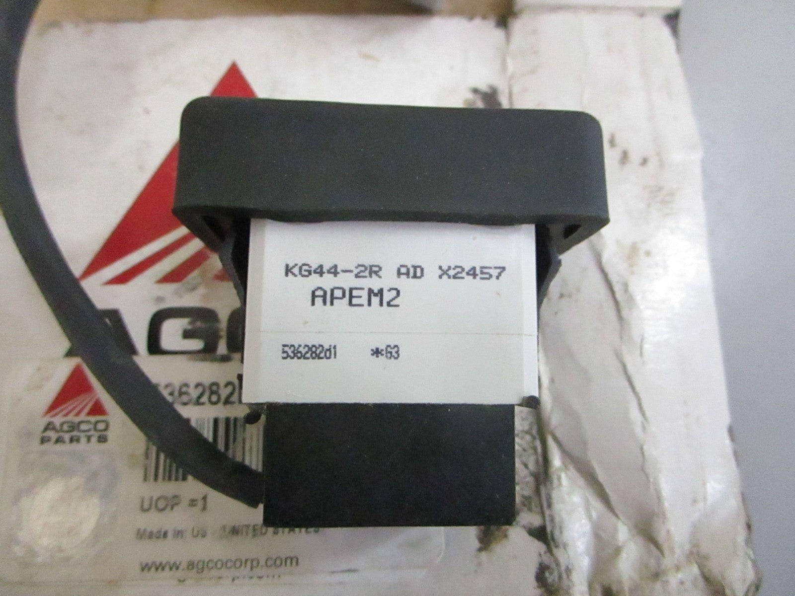 *NEW* 0820 AGCO Parts Rocker Switch 536282D1