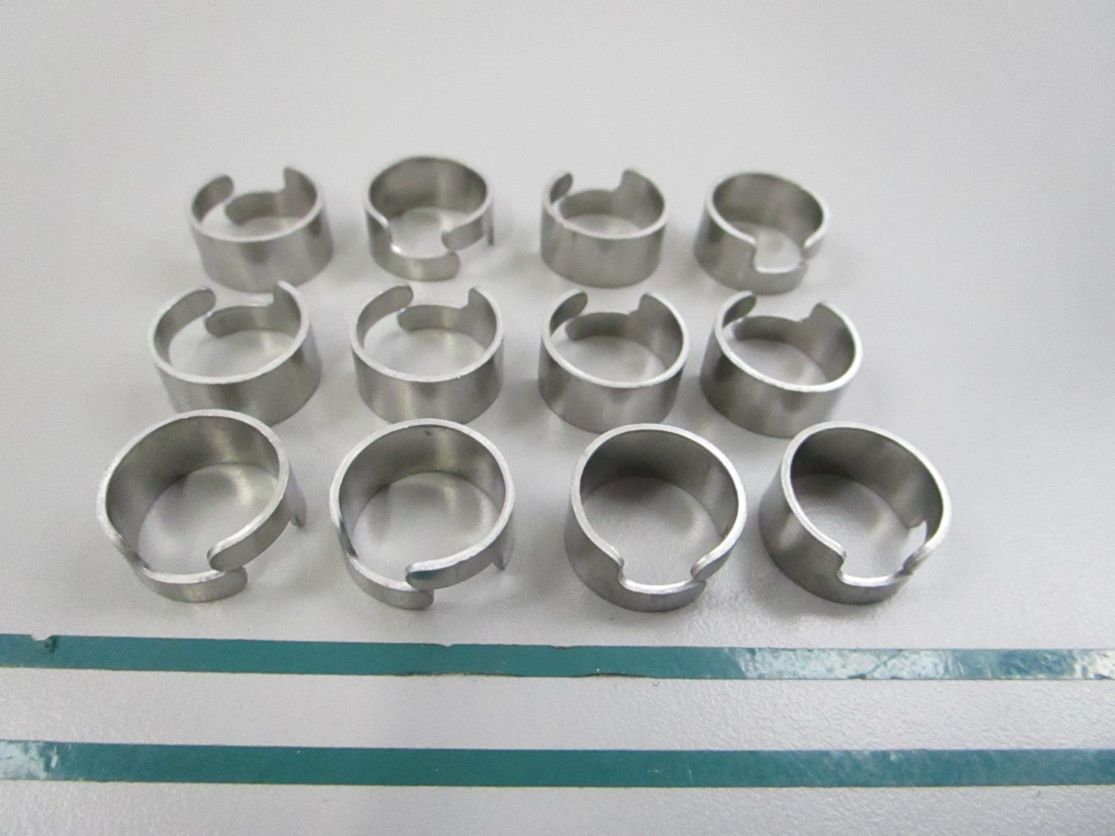 NEW OEM (LOT OF 12) 6E5-24351-00-00 Yamaha Band Clamp 0810