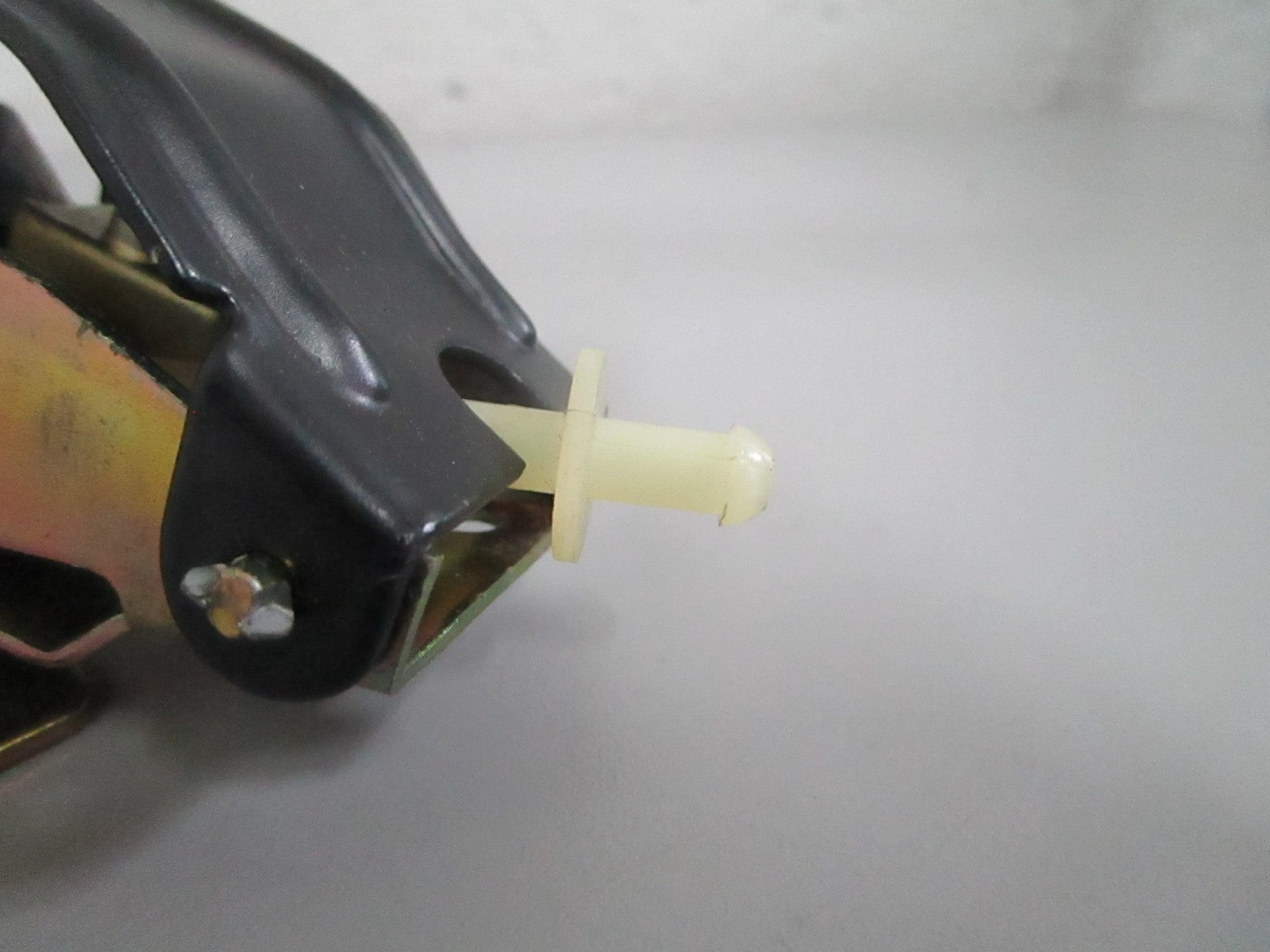 NEW OEM 1158690421 Mercedes-Benz Windshield Washer Foot Pump 0820