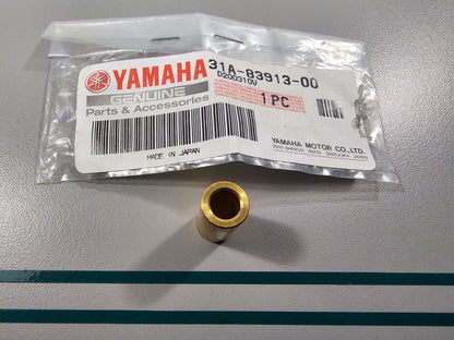 NEW OEM 31A-83913-00-00 Yamaha Collar 0810