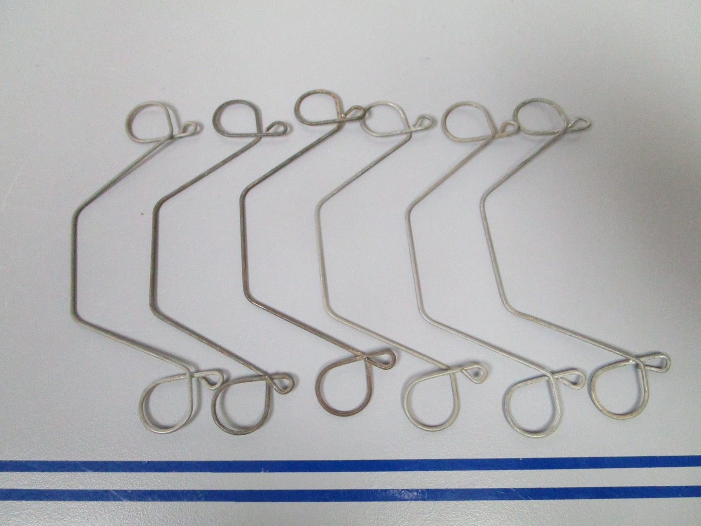 NEW OEM (LOT OF 6) 305130 0305130 OMC Johnson Evinrude Starter Spring 0810