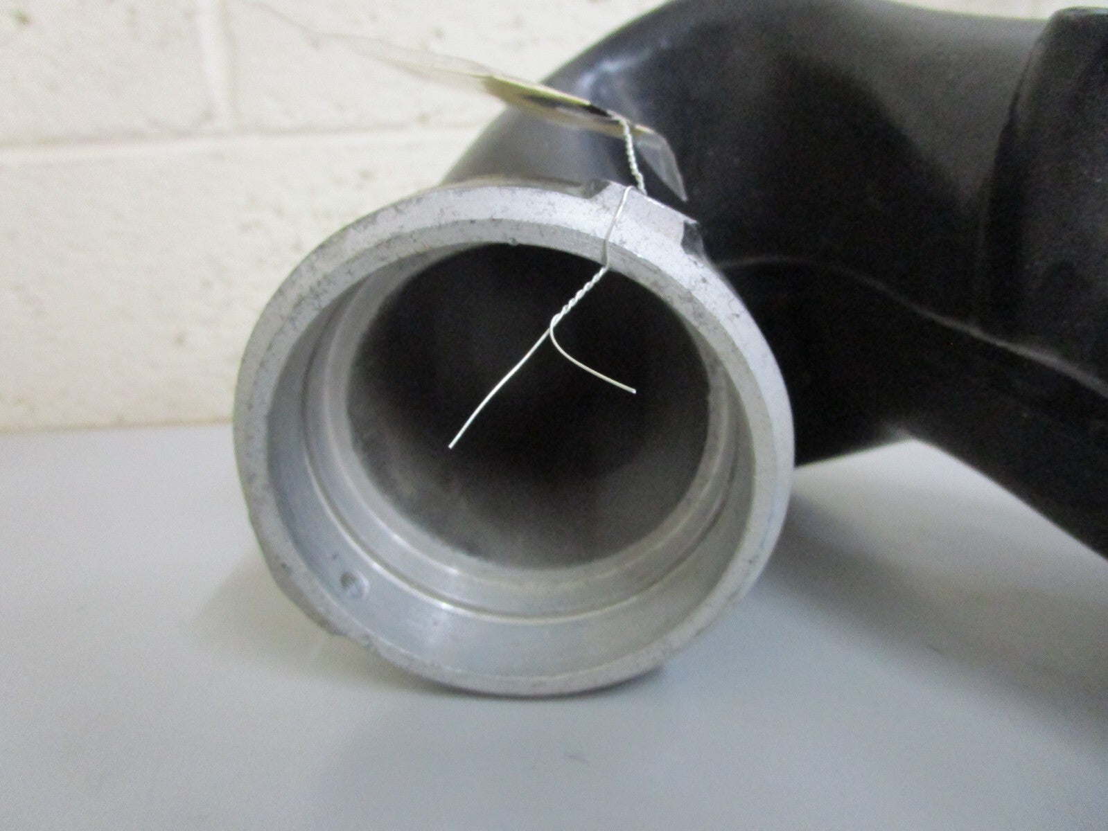 *NEW OEM* 0820 Volvo Penta Elbow 860401