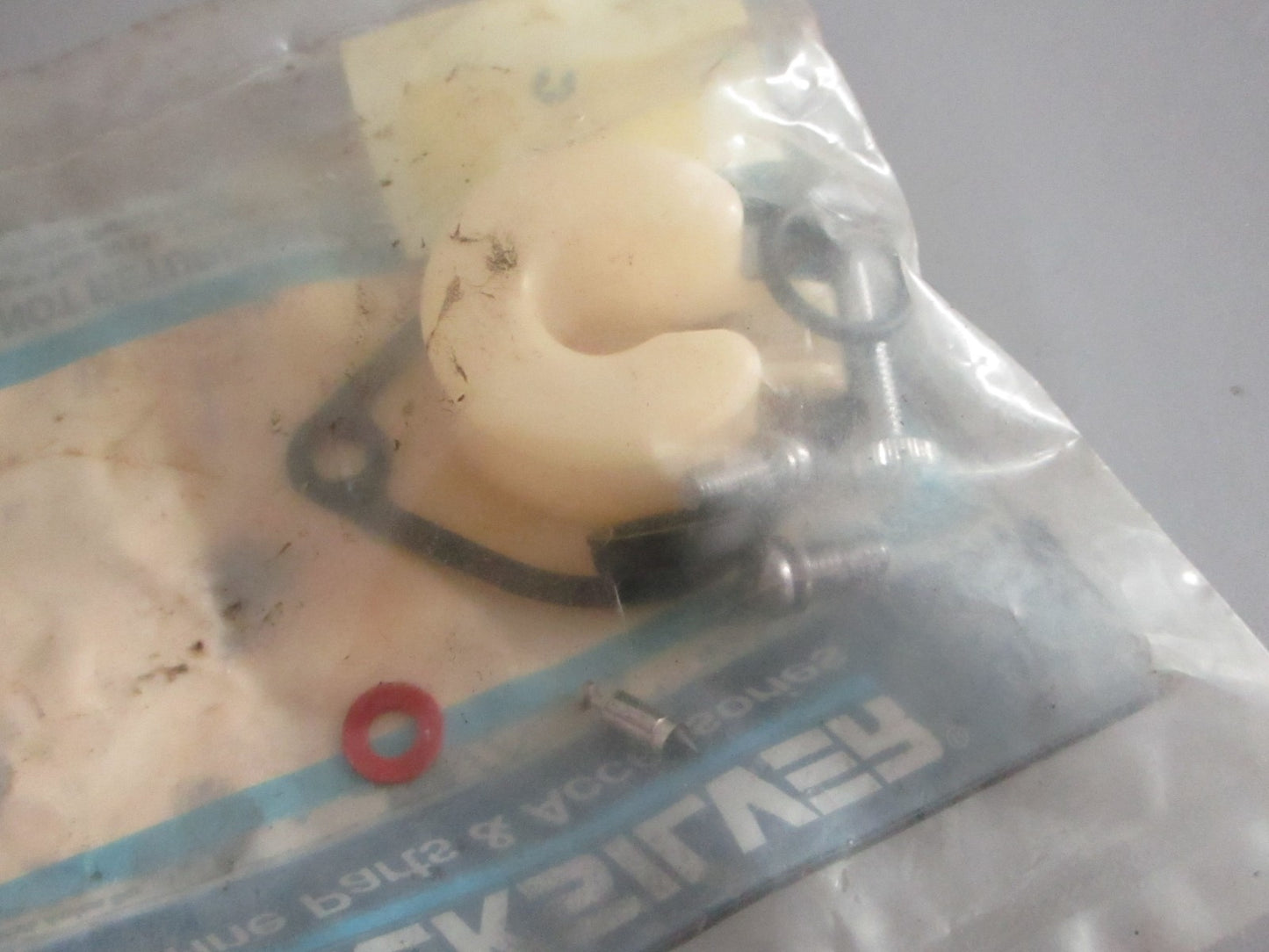 NEW OEM 813485M Mercury Quicksilver Carburetor Repair Kit 0820
