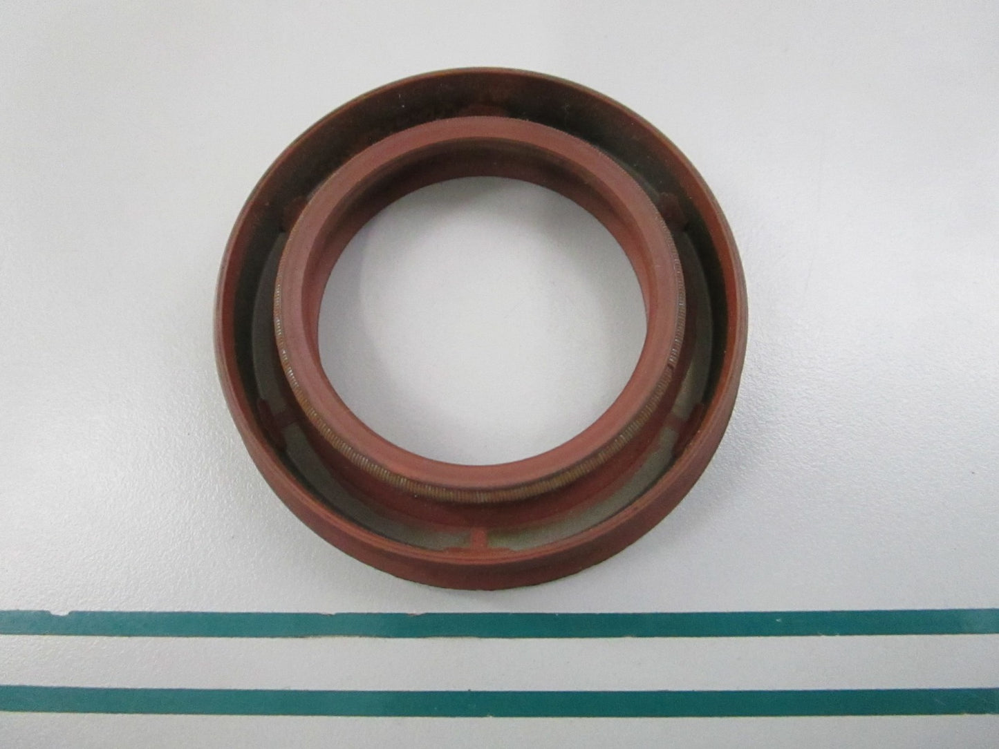 NEW OEM 0119972247 Mercedes-Benz Crankshaft Seal 0810