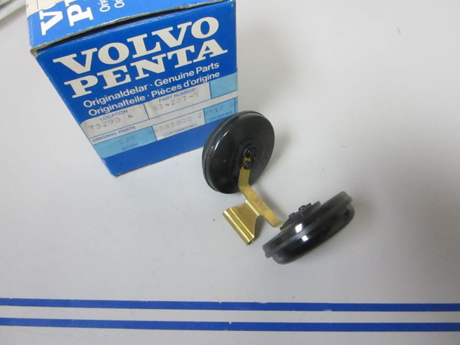 *NEW OEM* 0720 Volvo Penta Float 834287