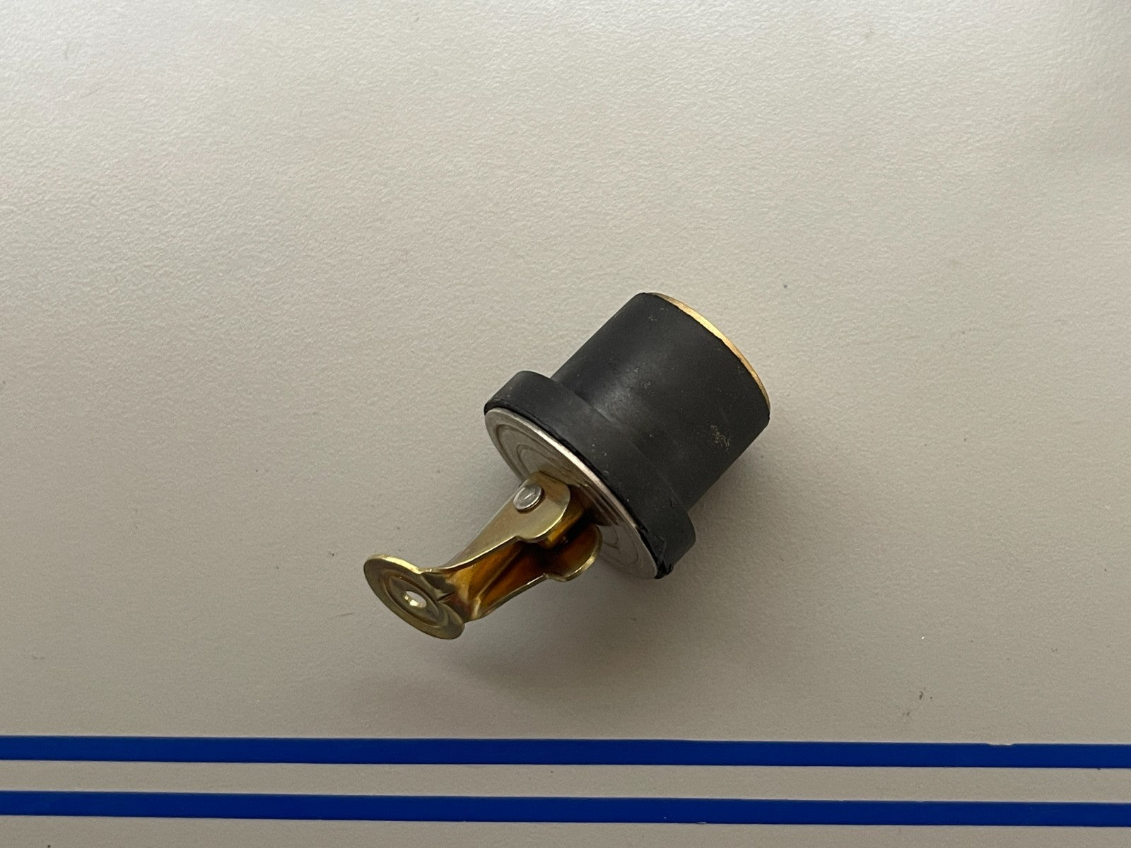 *NEW OEM* 0720 Polaris Bail Plug 7010076