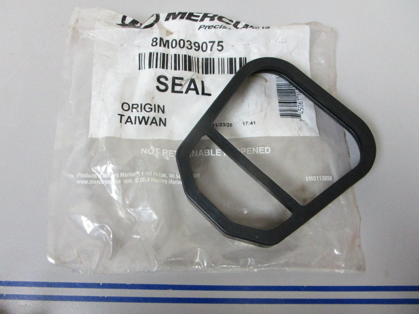 *NEW OEM* 0720 Mercury Quicksilver Seal 8M0039075