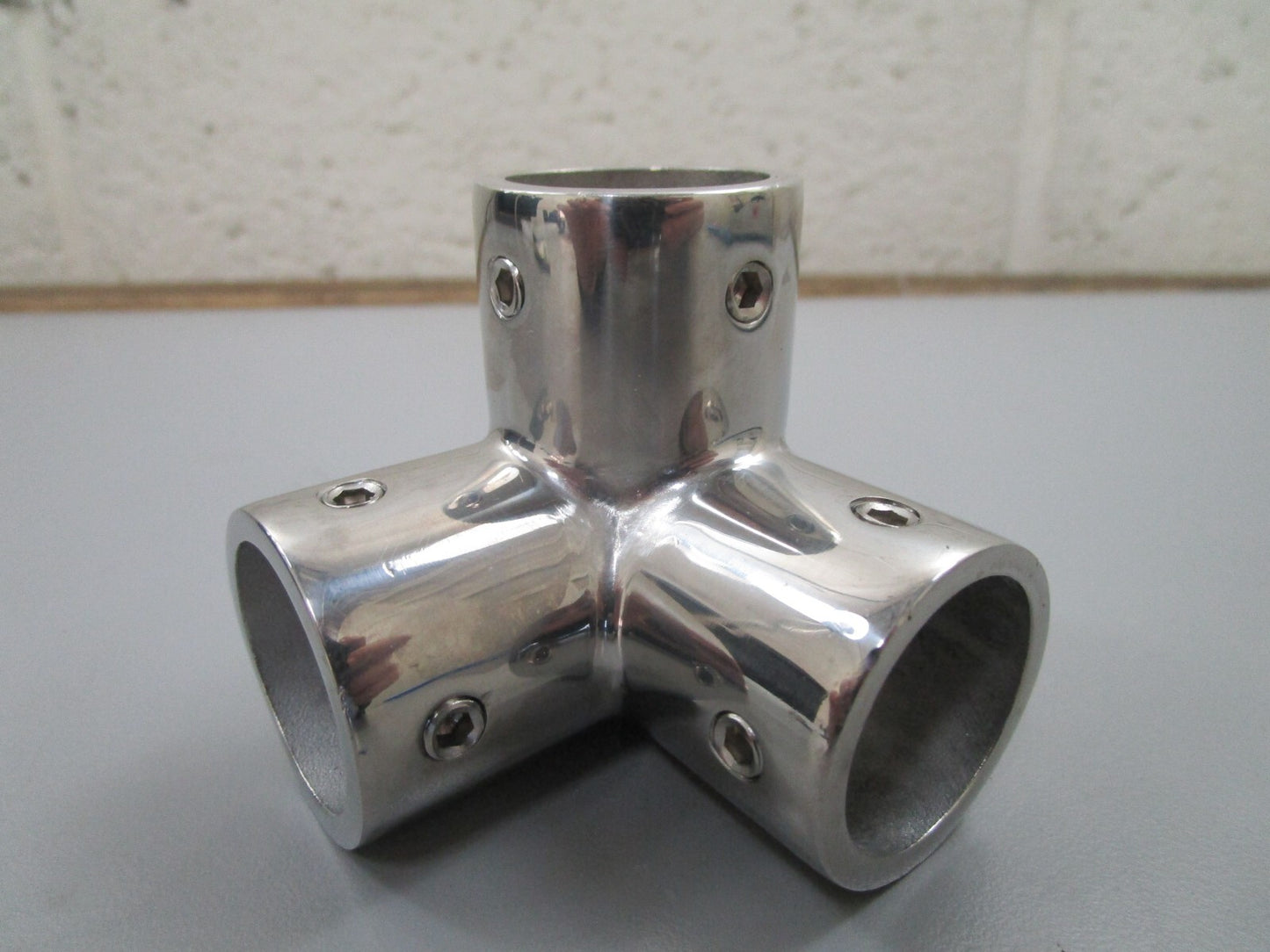 *NEW OEM* 0770 Sea Dog Line Stainless Steel Tail Fitting 3-Way Corner Tube 1 in