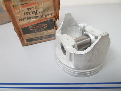 NEW OEM 749-4060 Mercury Mercruiser Ford 302 V8 1970- 1972 OS .020 Piston 0720