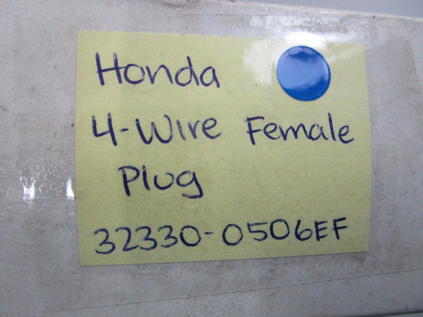 NEW OEM 32330-0506EF Honda 4-Wire Female Plug 0810