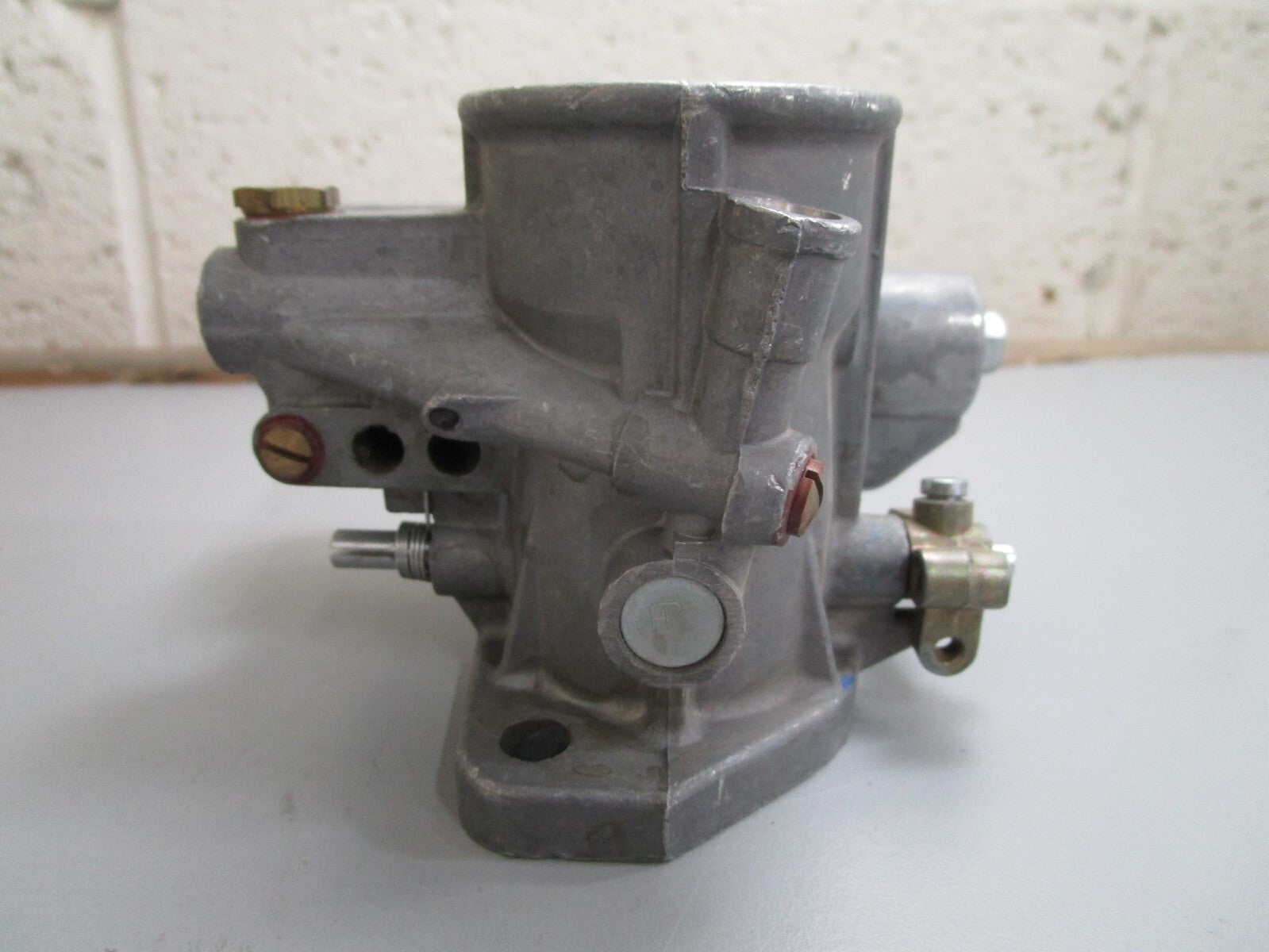 *NEW OEM* 0820 Mercury Quicksilver Middle Carburetor 1348-3547