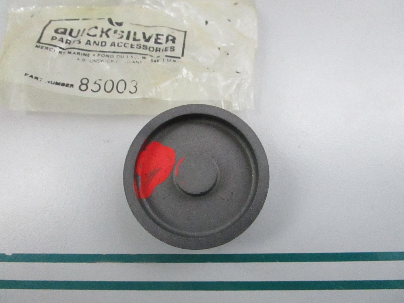 NEW OEM 85003 Mercury Quicksilver Rubber Mount 0810