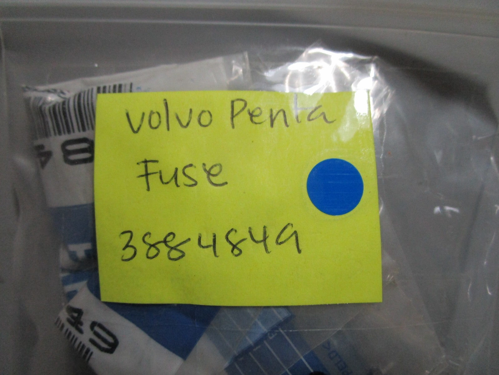 *NEW OEM* 0810 Volvo Penta Fuse 3884849