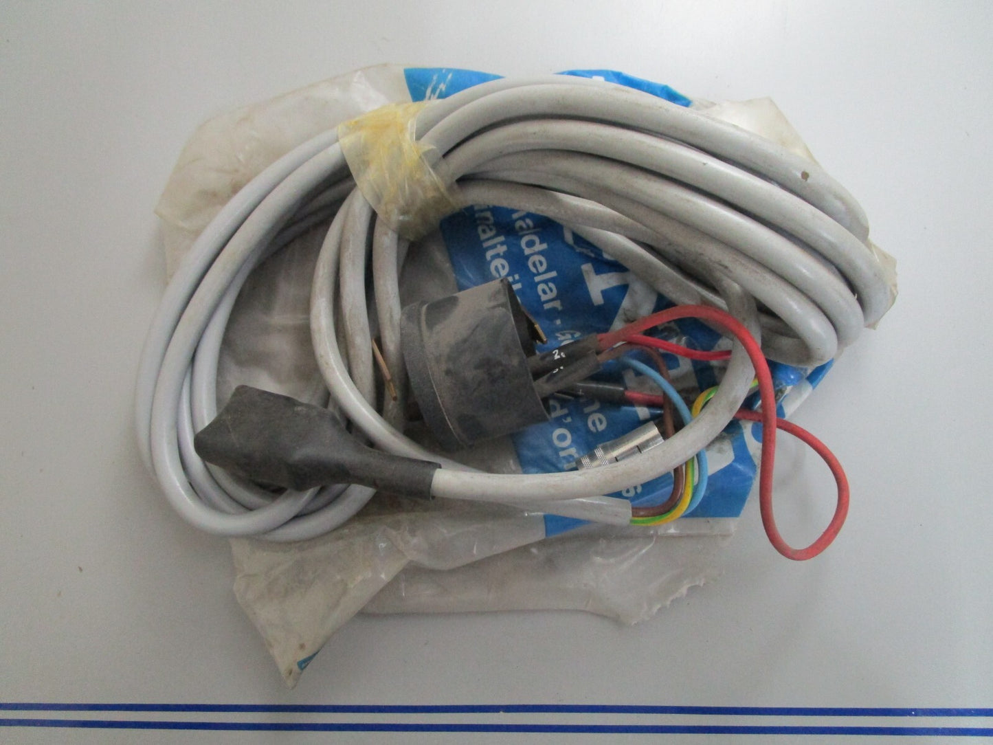 *NEW OEM* 0820 Volvo Penta Instrument Panel 850375