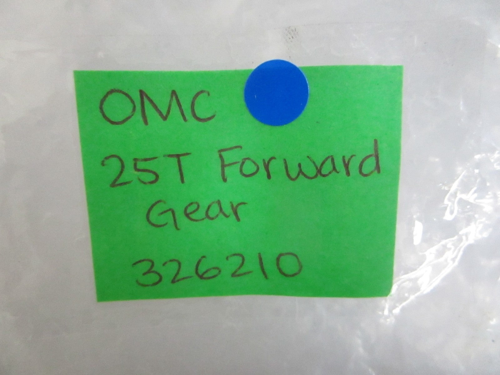 *NEW OEM* 0820 OMC Johnson Evinrude 25T Forward Gear 326210 0326210