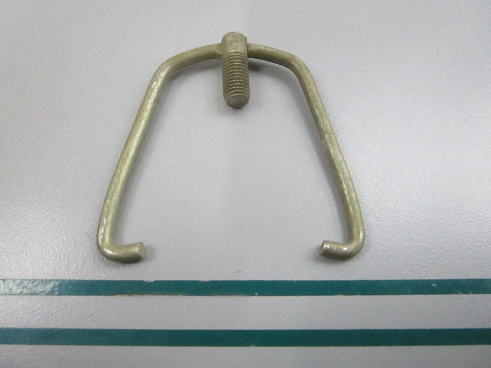 NEW OEM 376327 0376327 OMC Johnson Evinrude Fuel Bowl Clamp 0810
