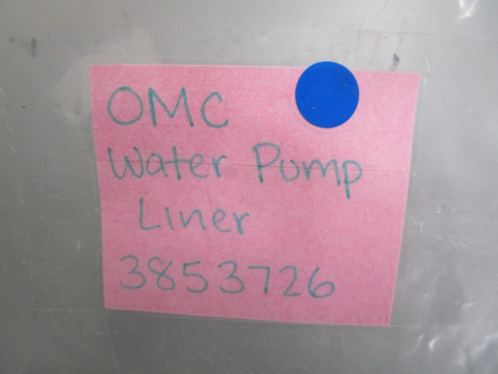*NEW OEM* 0820 OMC Johnson Evinrude Water Pump Liner 3853726 916195