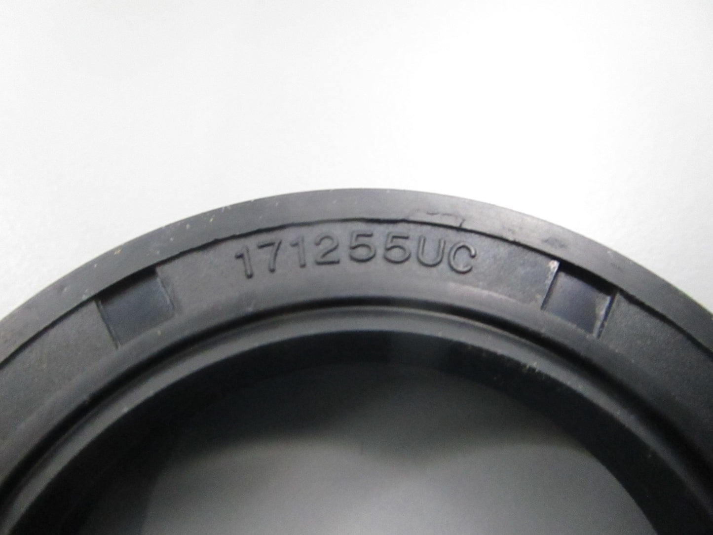 NEW 81313 Long Run Wheel Hub Seal Set 0810