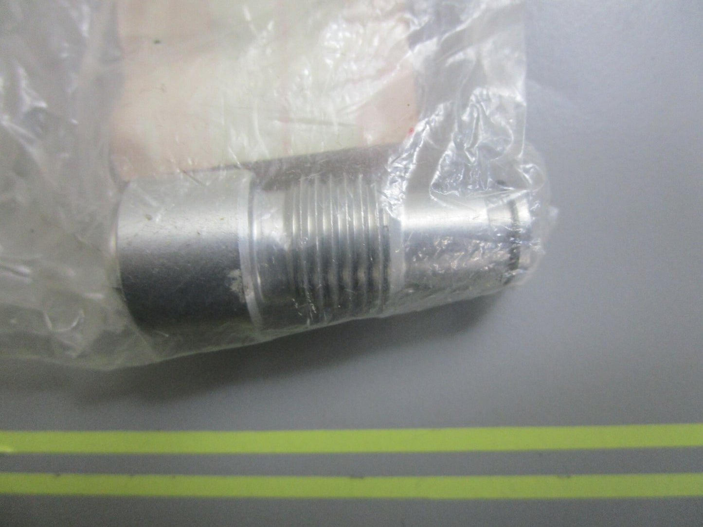 *NEW OEM* 0810 Suzuki Valve Plug 48551-87D00