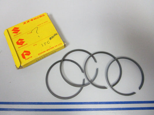 *NEW OEM* 0810 Suzuki 4 Ring Set 12140-96000