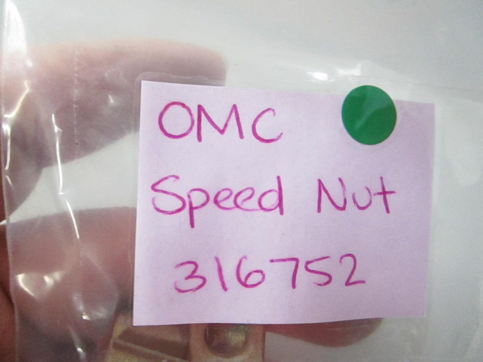 NEW OEM (LOT OF 3) 316752 0316752 OMC Johnson Evinrude Speed Nut 0810