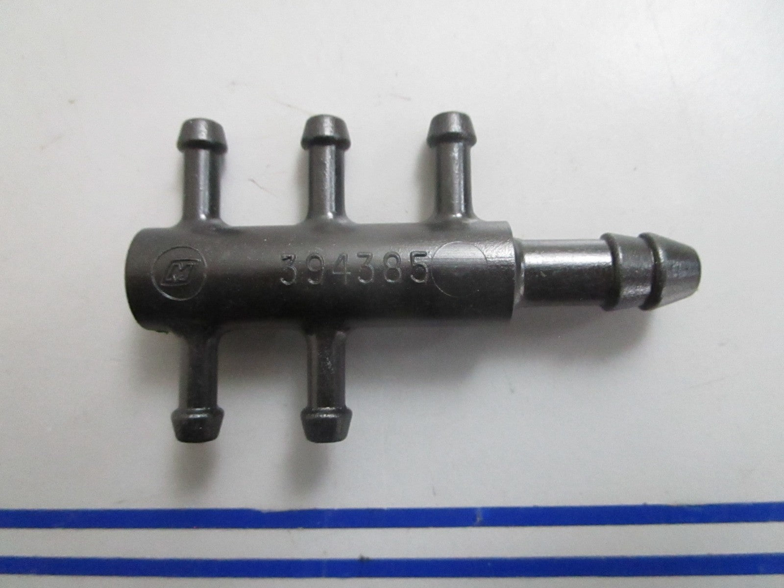 *NEW OEM* 0820 OMC Johnson Evinrude Fuel Manifold 394385 0394385