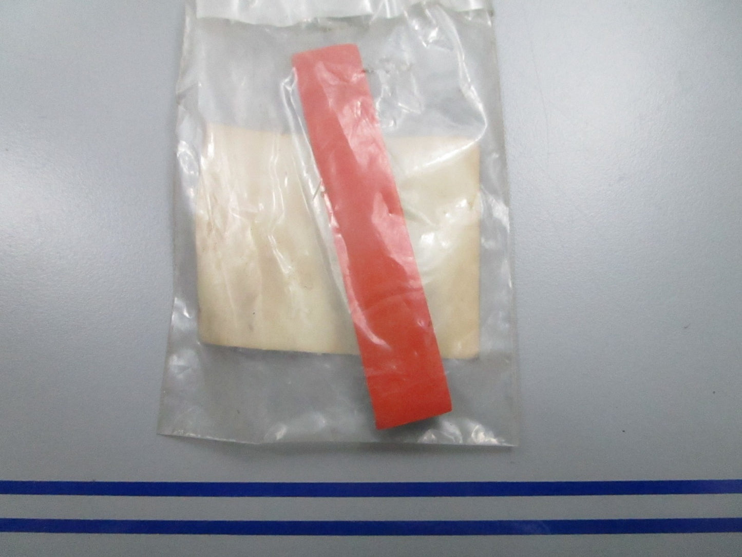 *NEW OEM* 0810 Honda Tank Spacer Rubber 17511-HM5-670