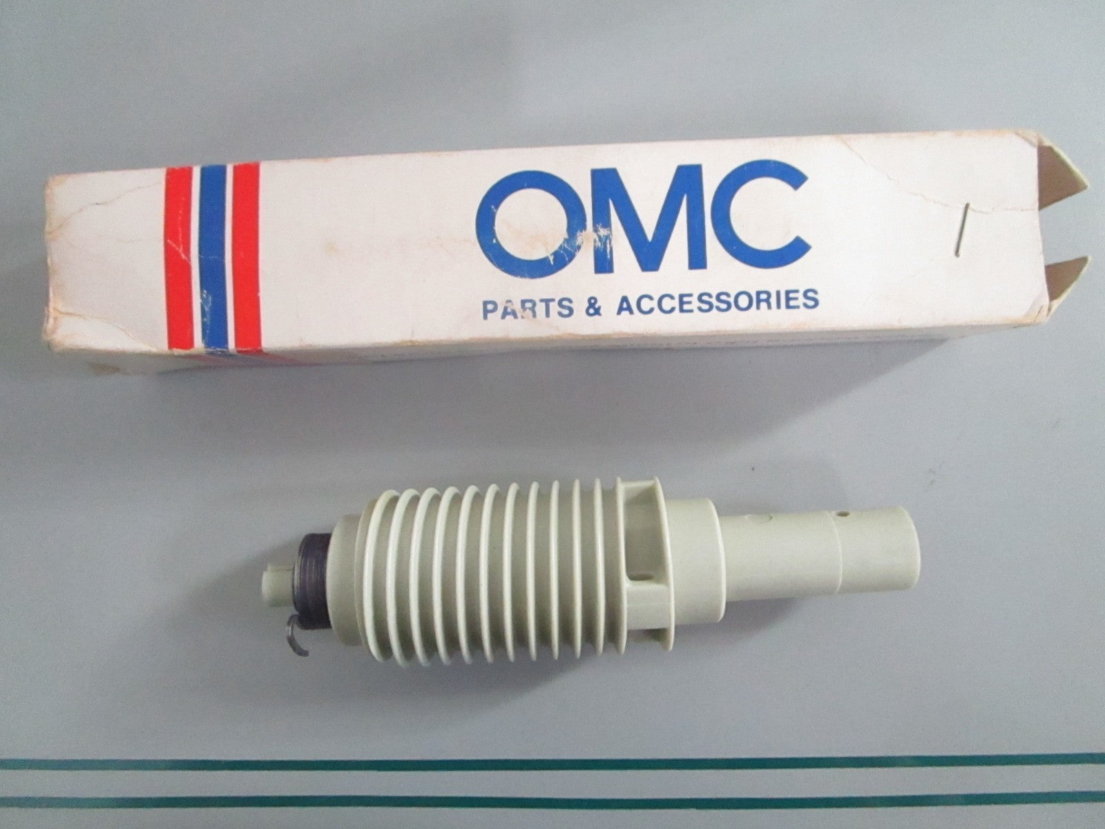 NEW OEM 390187 0390187 OMC Johnson Evinrude Starter Spool & Spring 0820