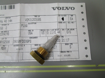 *NEW OEM* 0720 Volvo Penta Plug 21203185